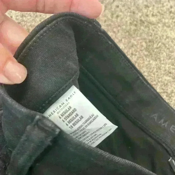 American Eagle Next Level Stretch High Rise Black Jeans - Picture 4 of 4